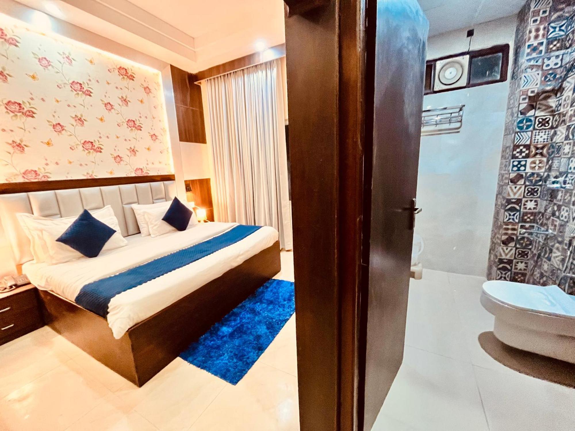 The Ramawati - A Four Star Luxury Hotel Near Ganga Ghat Haridwār Esterno foto