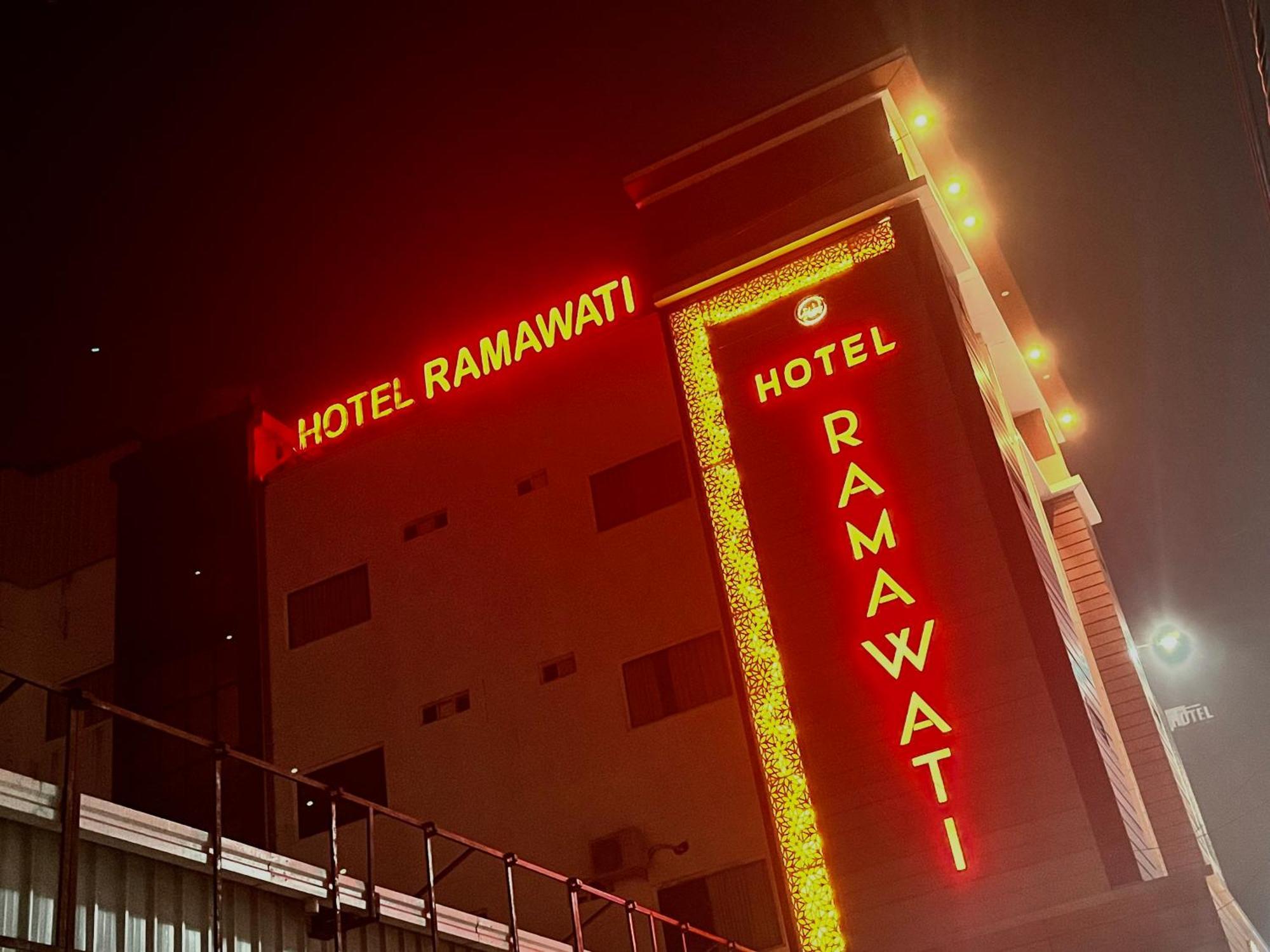 The Ramawati - A Four Star Luxury Hotel Near Ganga Ghat Haridwār Esterno foto